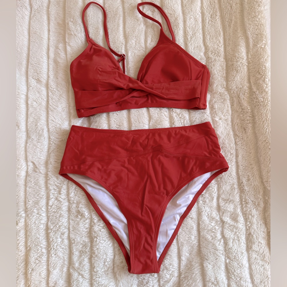 NWT red bikini Cupshe size S